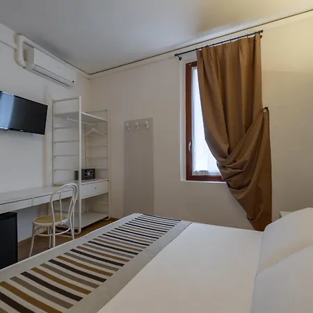 Mantegna Stazione Hotel Mantova