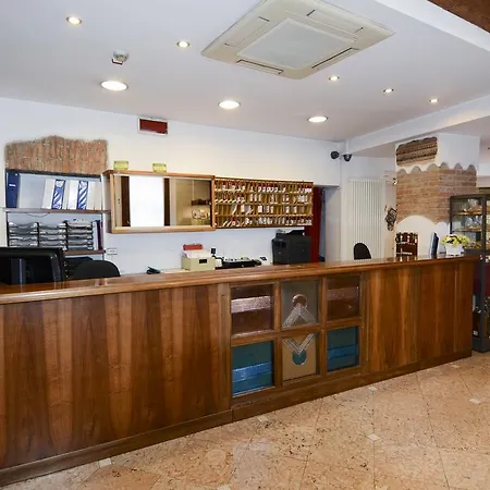 Mantegna Stazione Hotel